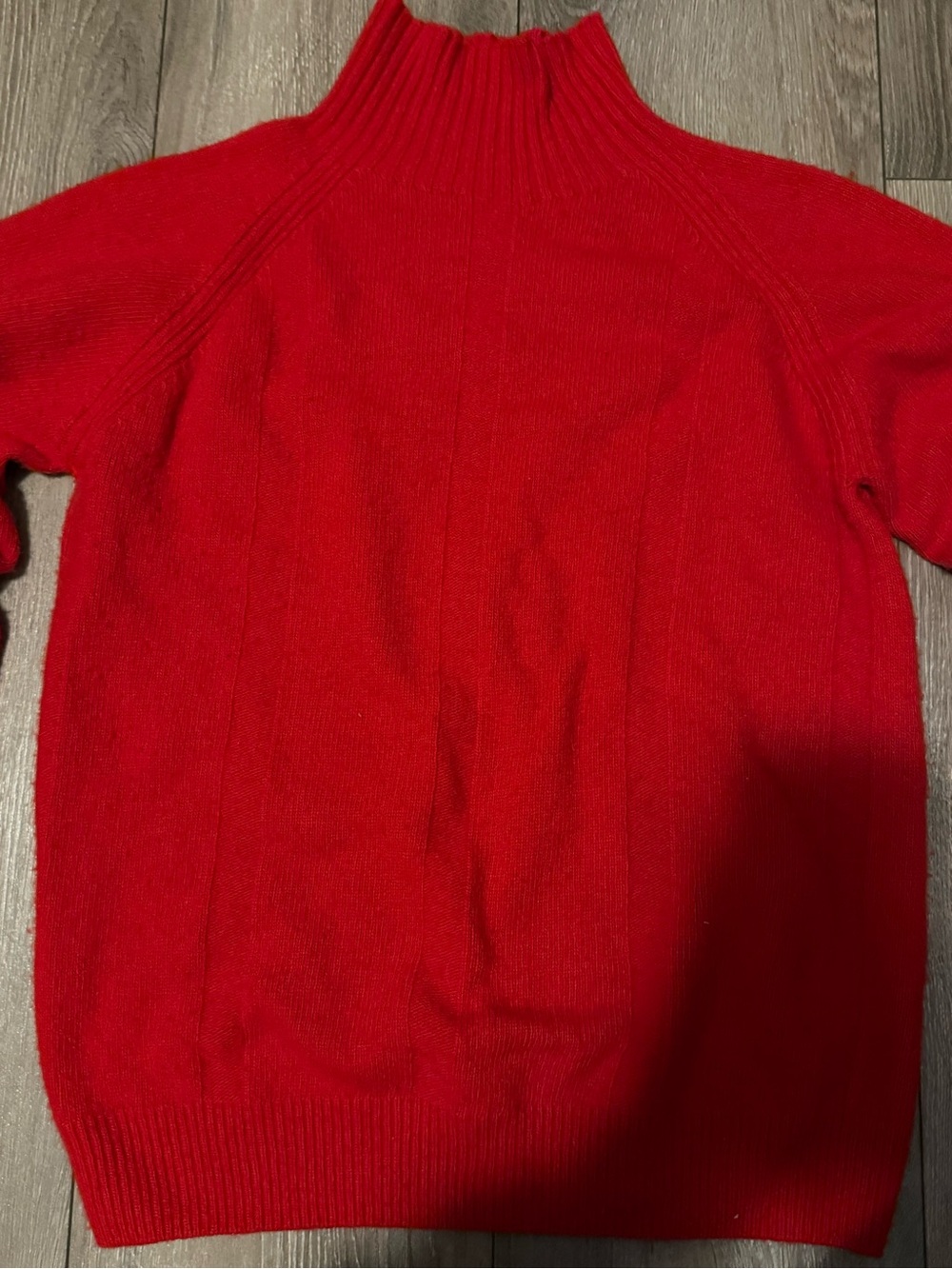 Red turtleneck - Picture 2 of 3